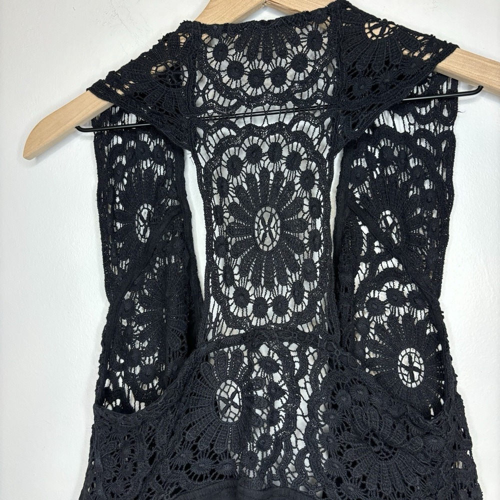 Altar'd State Crochet Vest Black Small Witchy‎ Boho Festival Whimsigoth Hippie - Picture 4 of 9
